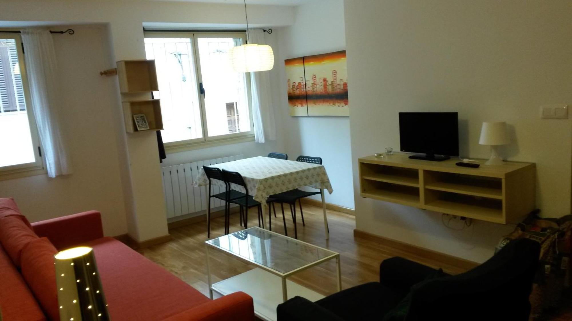 Apartamentos El Camino فيلافرانكا ديل بيرزو المظهر الخارجي الصورة